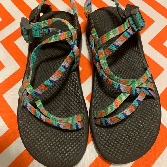 Woman’s Chaco sandals 5